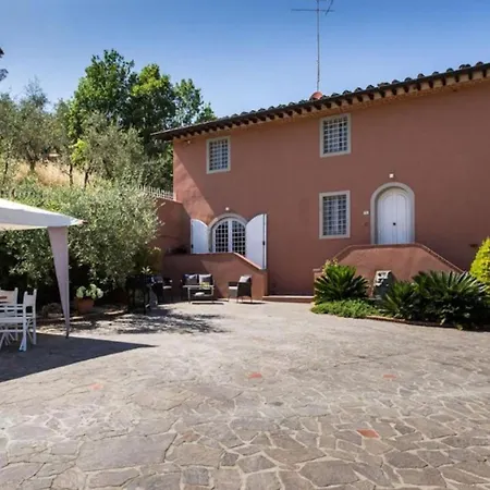 Villa Podere Viola Massa (Tuscany)